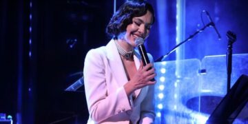 Bergüzar Korel ‘Hatırladıkça’ ile 22 Ekim’de Zorlu PSM’de!