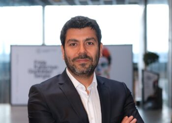 İnfertil Hastada Çikolata Kisti: Karar Kistin Boyutuna Göre Değil, Yumurtalık Rezervine Göre Verilir