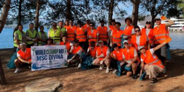 MSC Divina mürettabı Marmaris’te çevre için harekete geçti