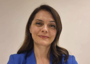 Dr. Öğretim üyesi İdil Arasan Doğan