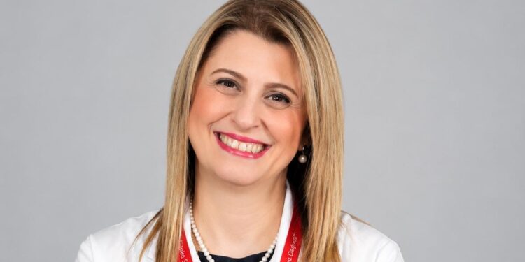 Prof. Dr. Özlem Güngör Tunçer: Alzheimer tanısına kan testi önemli