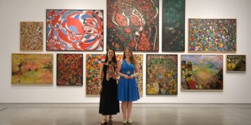İstanbul Modern’in yeni koleksiyon sergisi “Aynı Mavinin Altında” açıldı