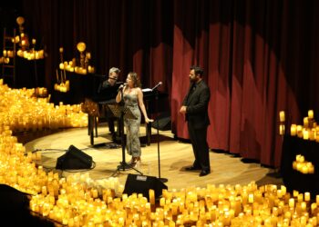 İzmirli sanatseverleri binlerce mum ışığında eşsiz bir müzik akşamına davet ediyor