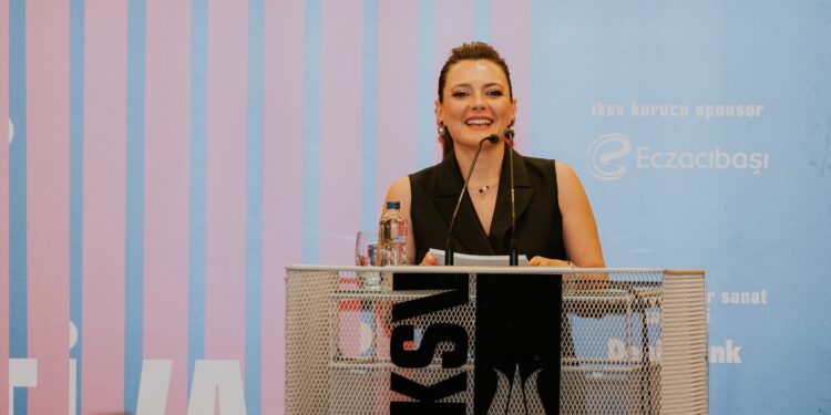 30. İstanbul Tiyatro Festivali 22-23 Ekim’de Lacrima ile açılıyor