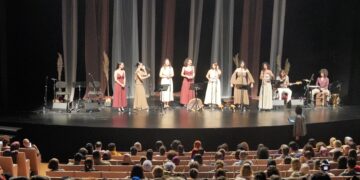 İstanbul’da Troya efsanesinden farklı coğrafyaların ezgilerine