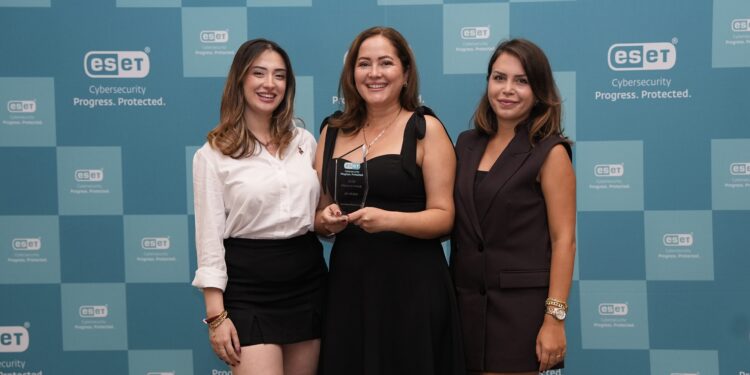 ESET Türkiye iş ortaklarıyla geleceğe güvenle bakıyor