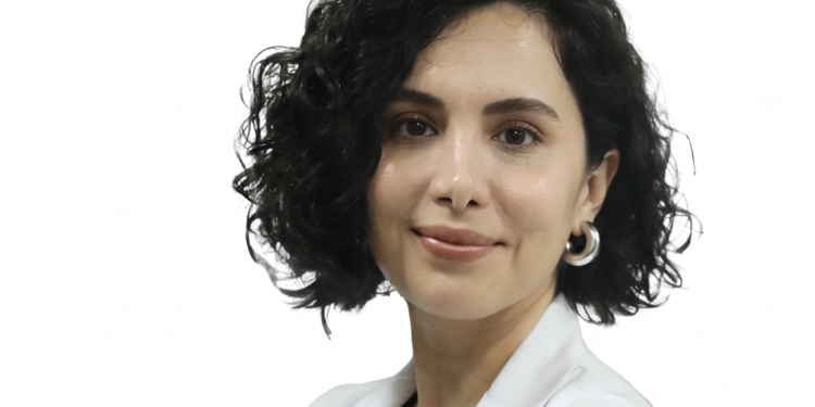 Dr. Matanat Chankaya: Her sıcak basması menopoz değil!